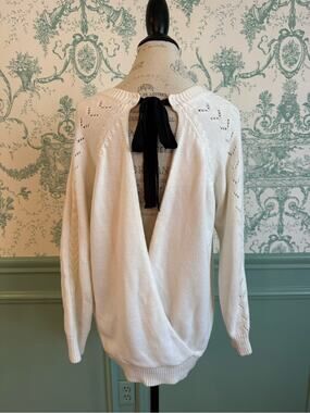 Bebe Cream Cable Knit Open Back Sweater Black Ribbon Bow Coquette⁠ - Size M